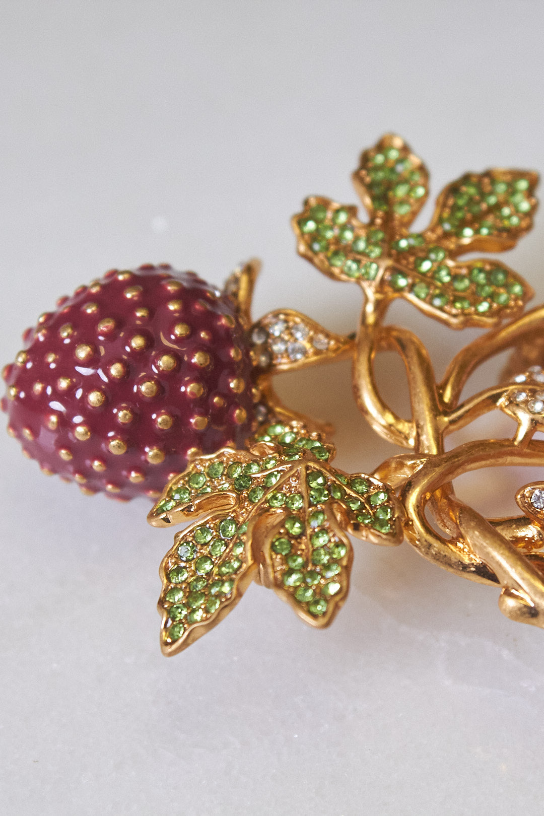 Pregadeira Morangos Silvestres